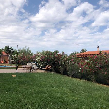 Apartamento Hospitality In Historical & Mythical Peloponnese 2 Corinto Exterior foto