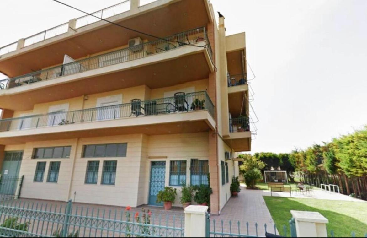 Apartamento Hospitality In Historical & Mythical Peloponnese 2 Corinto Exterior foto