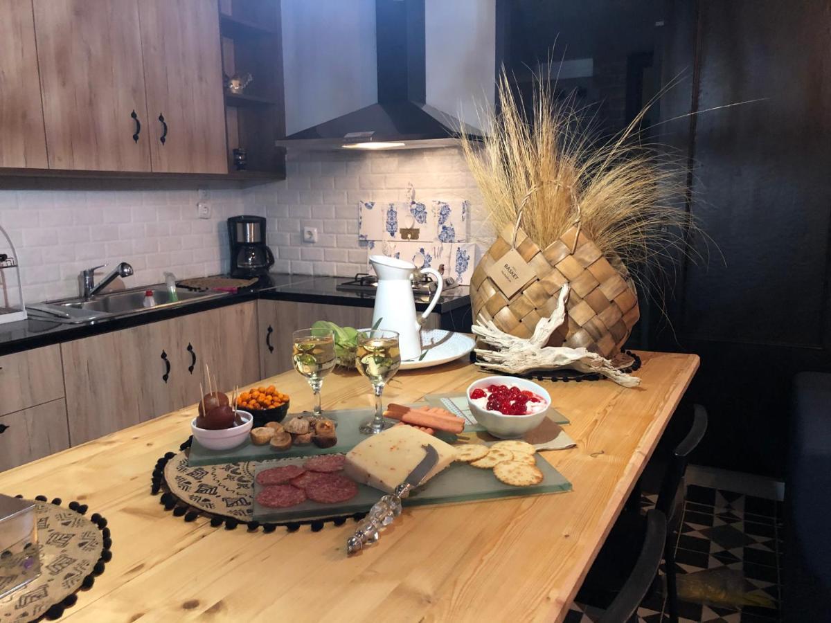 Apartamento Hospitality In Historical & Mythical Peloponnese 2 Corinto Exterior foto