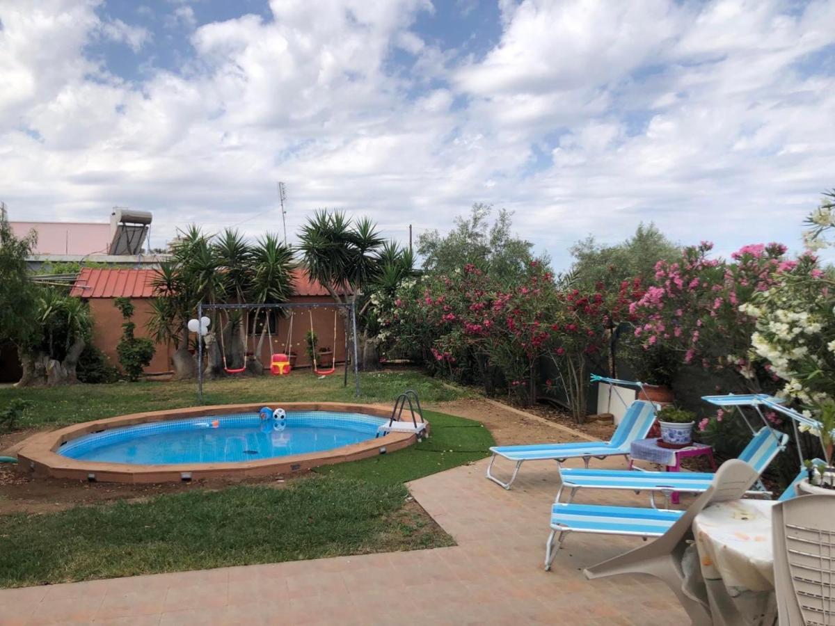 Apartamento Hospitality In Historical & Mythical Peloponnese 2 Corinto Exterior foto